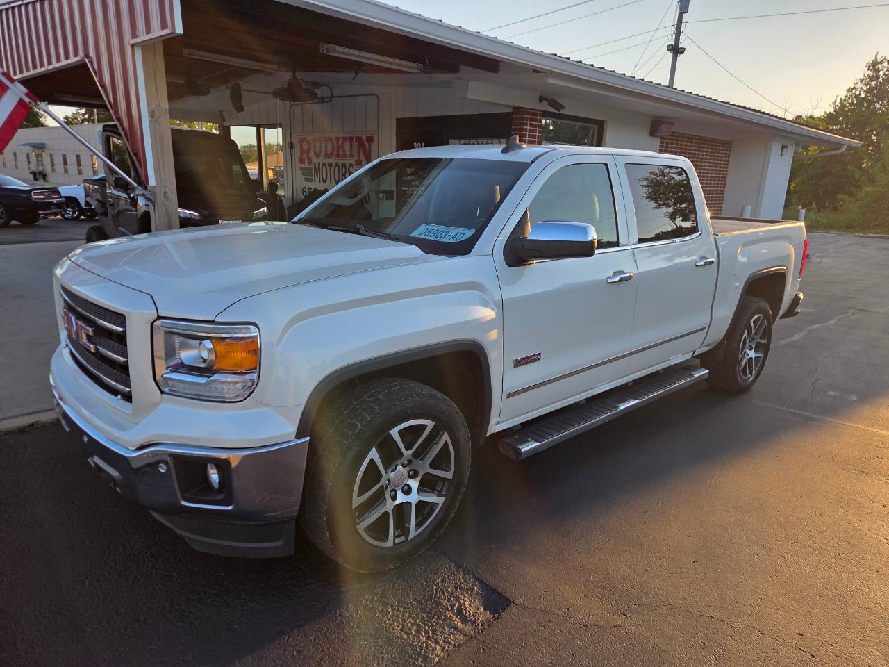 GMC Sierra 1500 SLT Crew Cab Short Box 4WD 2015