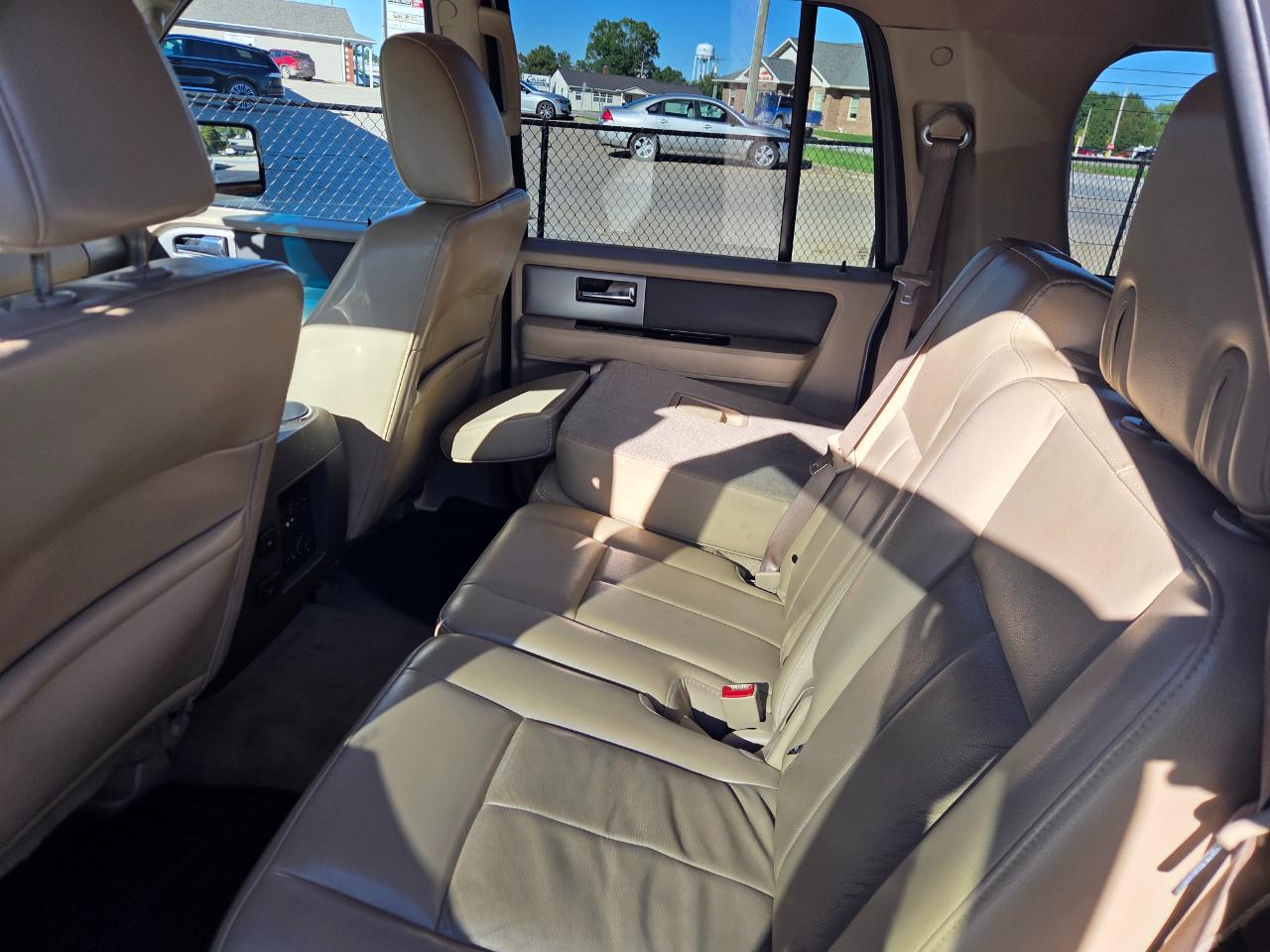 Ford Expedition EL King Ranch 4WD 2013
