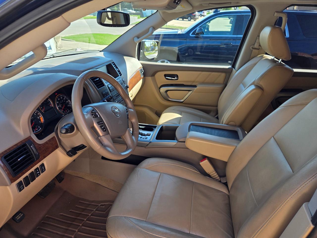 Nissan Armada SL 4WD 2015