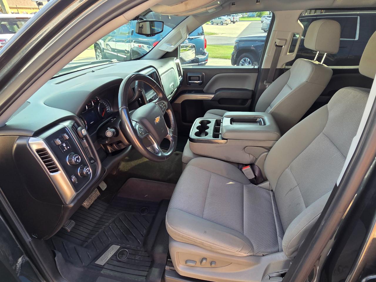 Chevrolet Silverado 1500 LT Crew Cab 4WD 2018