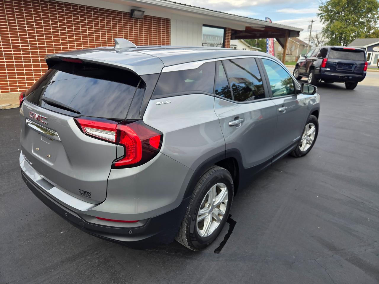 GMC Terrain SLE 2023