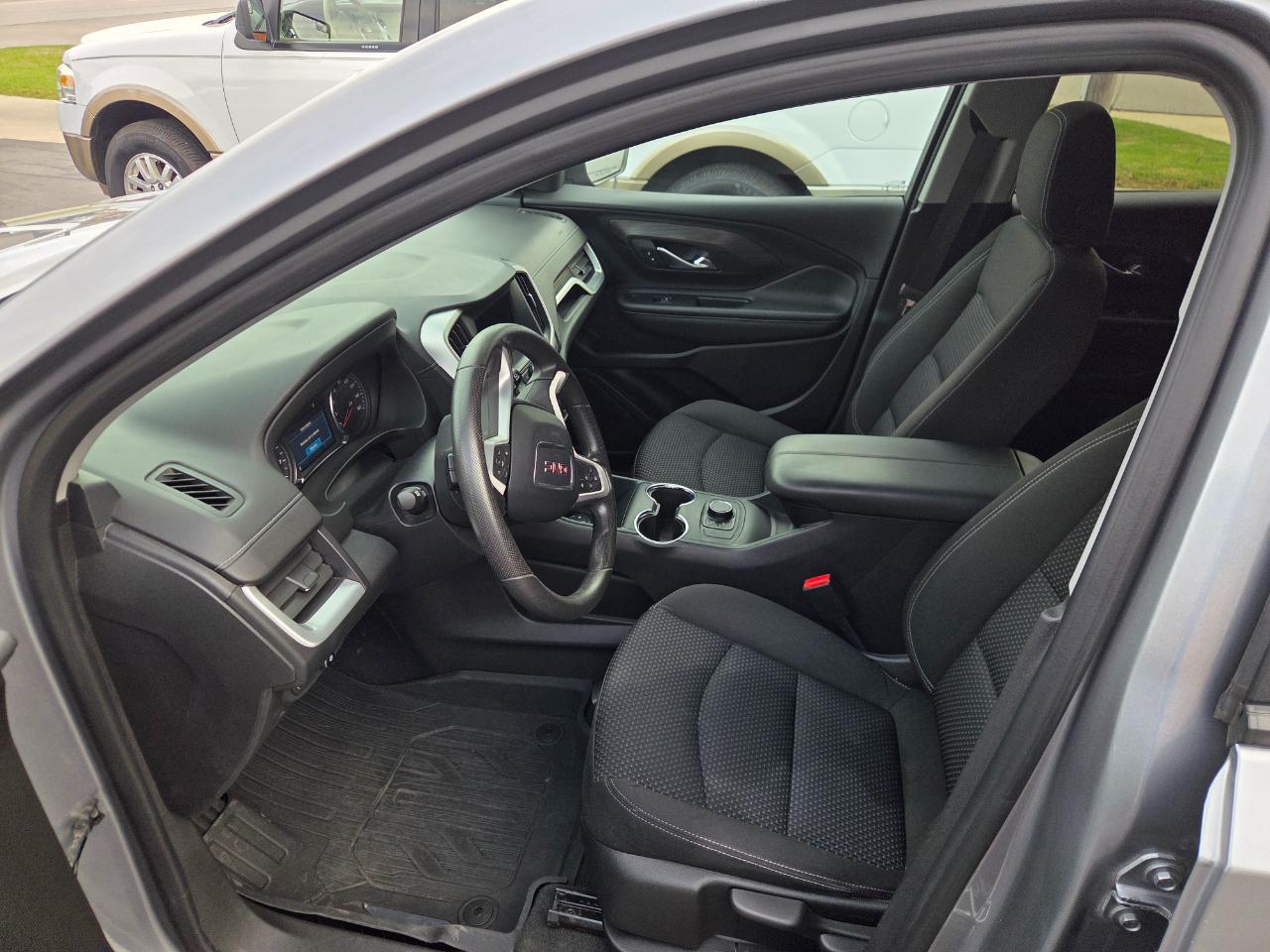 GMC Terrain SLE 2023