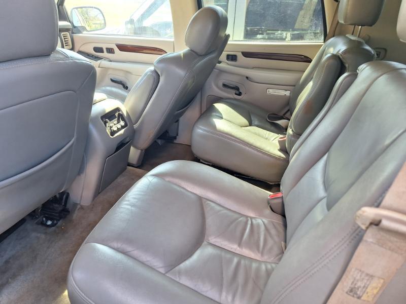 Cadillac Escalade AWD 2003