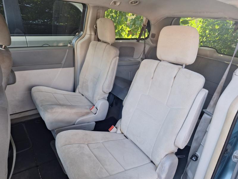 Chrysler Town & Country LX 2008