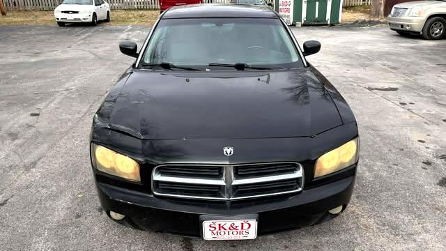 Dodge Charger 4dr Sdn SXT RWD 2007