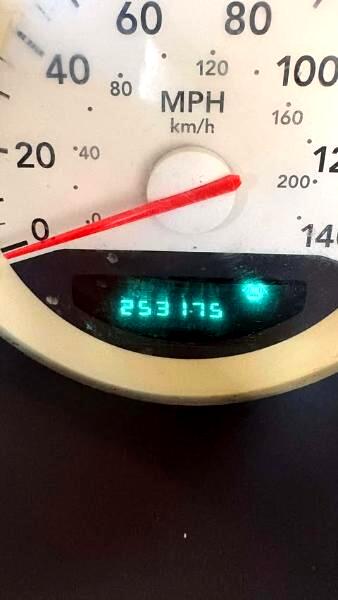 Dodge Charger 4dr Sdn SXT RWD 2007