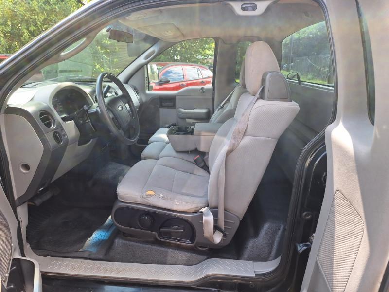 Ford F150  2004