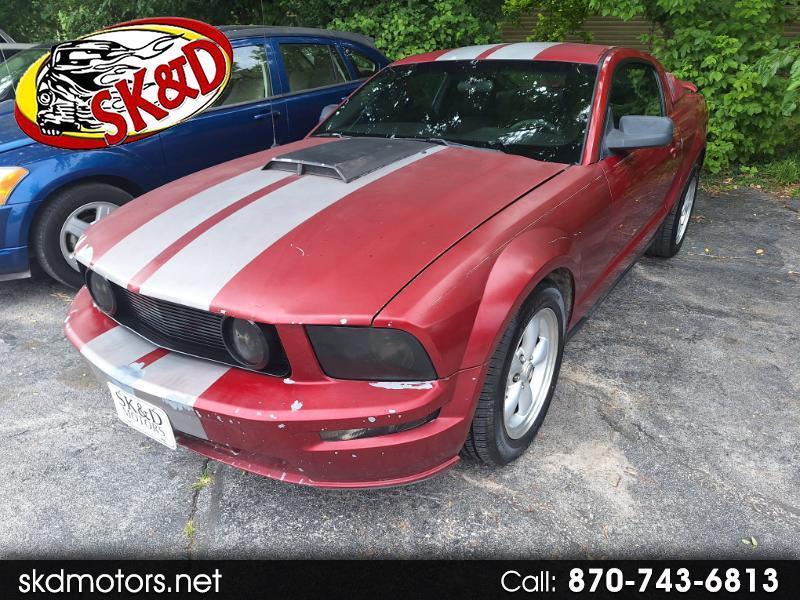 Ford Mustang  2006