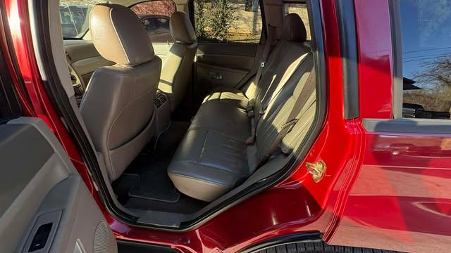 Jeep Grand Cherokee Laredo 4WD 2006