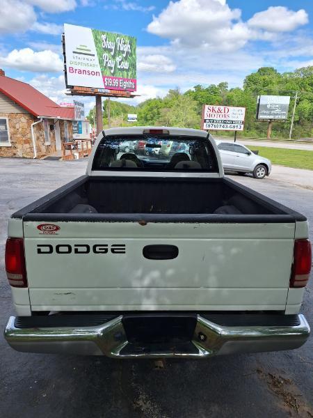 Dodge Dakota SLT Quad Cab 2WD 2002