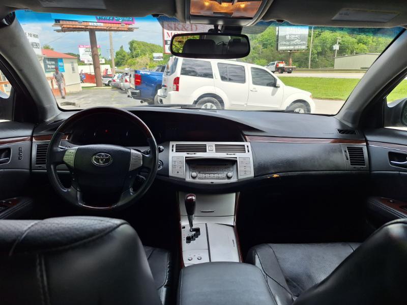 Toyota Avalon Limited 2009