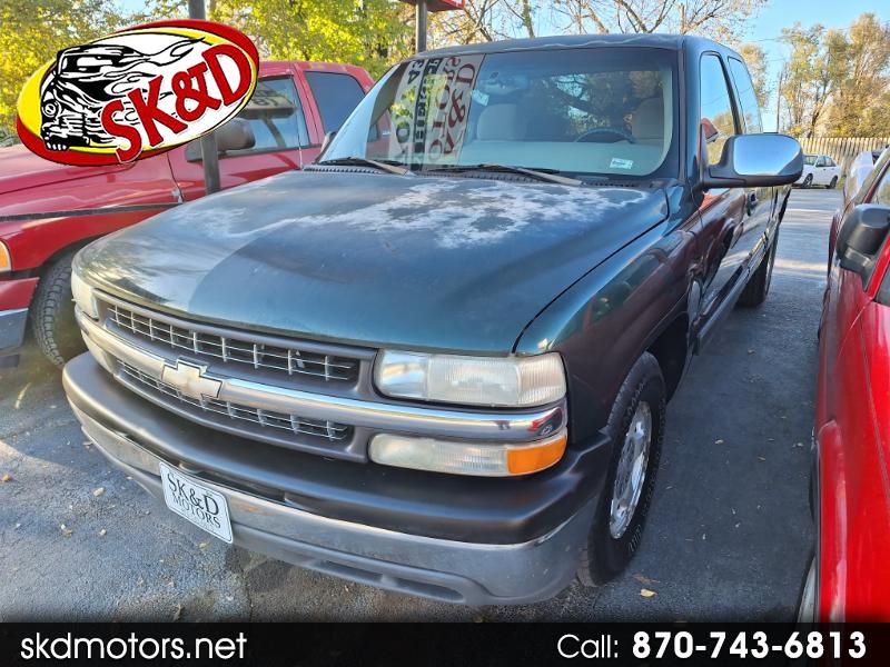2001 Chevrolet Silverado 1500 Ext. Cab Short Bed 2WD