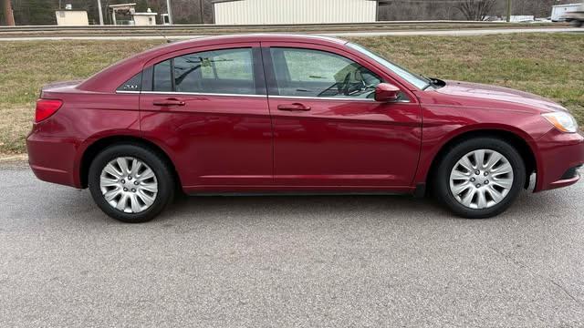 Chrysler 200 LX 2014