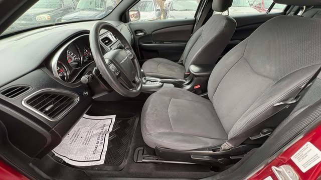 Chrysler 200 LX 2014