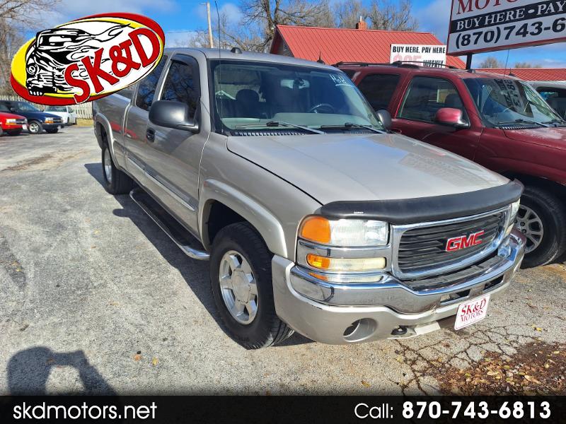 2004 GMC Sierra 1500 Work Truck Ext. Cab Short Bed 4WD