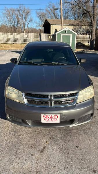 Dodge Avenger Base 2013