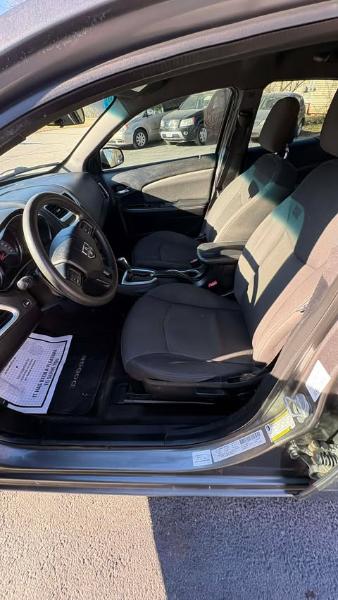 Dodge Avenger Base 2013