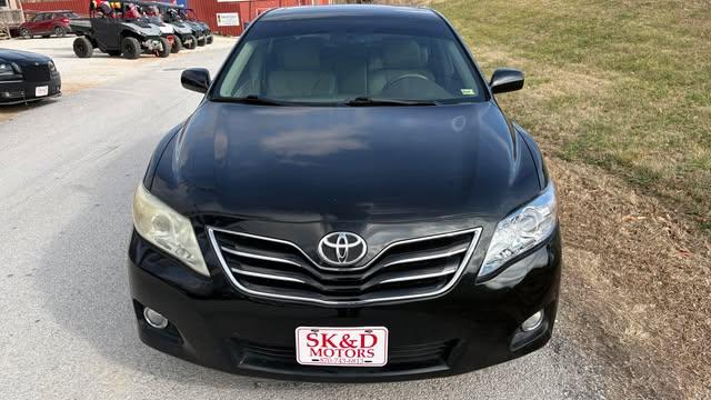 Toyota Camry LE V6 6-Spd AT 2010