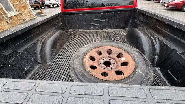 Chevrolet Silverado 1500 LS Crew Cab 2WD 2005