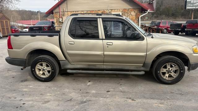 Ford Explorer Sport Trac XLT 2WD 2005
