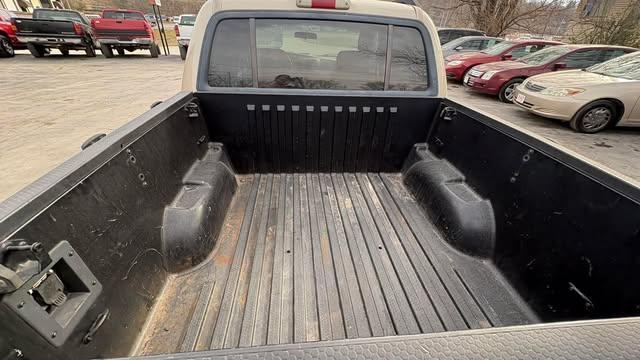 Ford Explorer Sport Trac XLT 2WD 2005