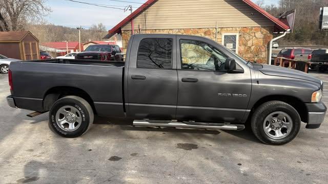 Dodge Ram 1500 ST Quad Cab 2WD 2004