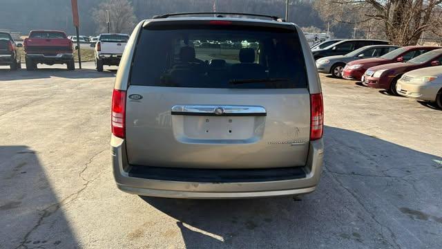 Chrysler Town & Country Touring 2009