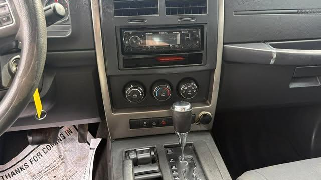 Jeep Liberty Sport 4WD 2012