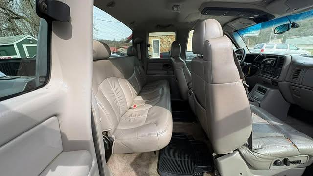 GMC Sierra 1500 SL Ext. Cab 4-Door Long Bed 2WD 2000