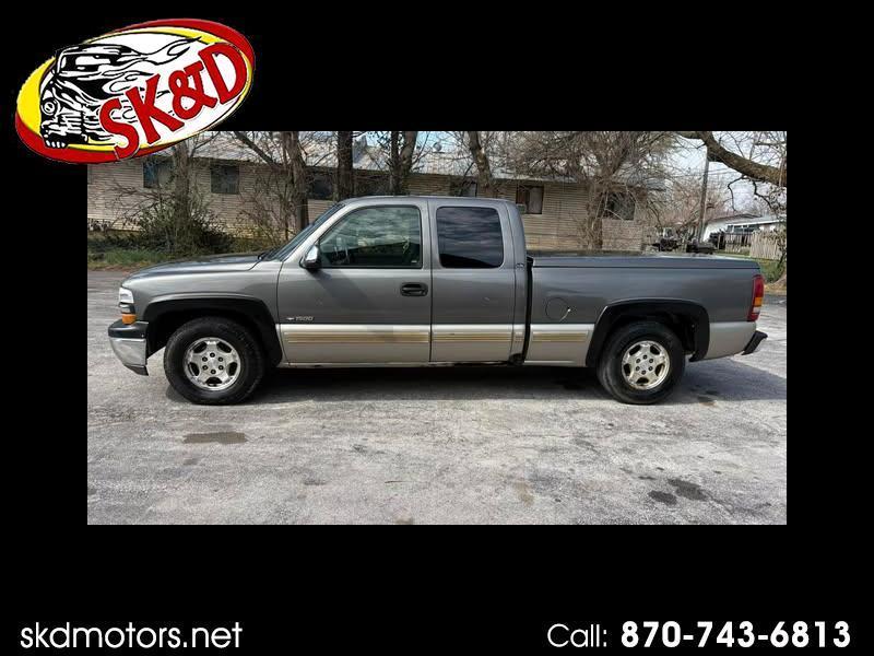 2002 Chevrolet Silverado 1500 Ext. Cab Short Bed 2WD