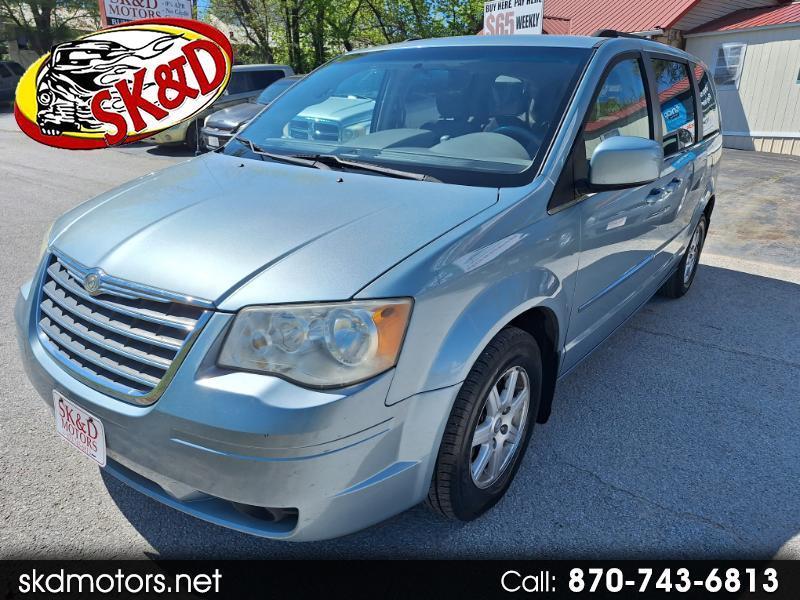2010 Chrysler Town & Country Touring