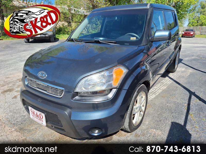 2011 Kia Soul +