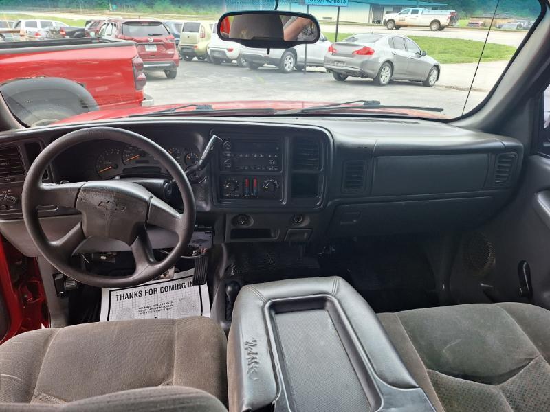 Chevrolet Silverado 1500 Work Truck Ext. Cab Short Bed 4WD 2005