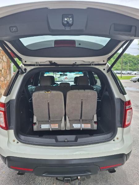 Ford Explorer XLT FWD 2011