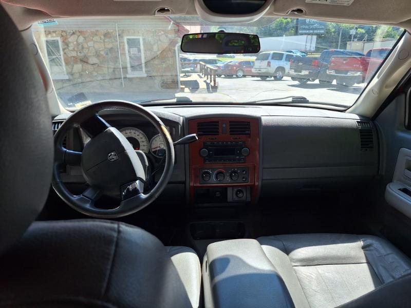 Dodge Dakota SLT Quad Cab 4WD 2005