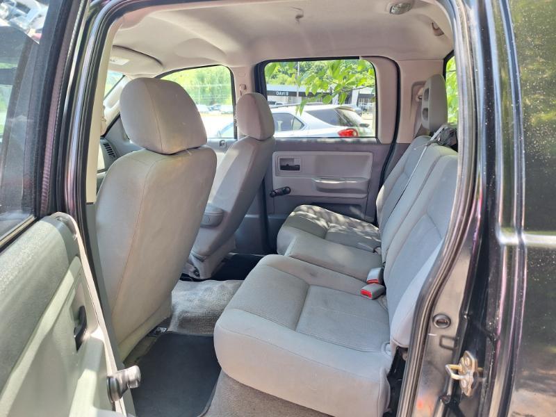 Dodge Dakota ST Quad Cab 2WD 2006