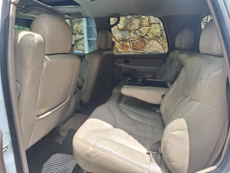 GMC Yukon SLE 4WD 2001