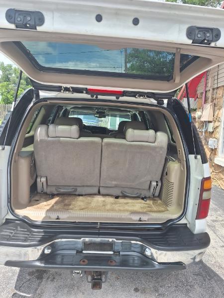 GMC Yukon SLE 4WD 2001