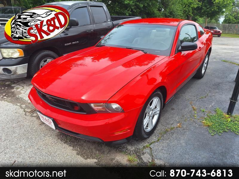Ford Mustang V6 Coupe 2012