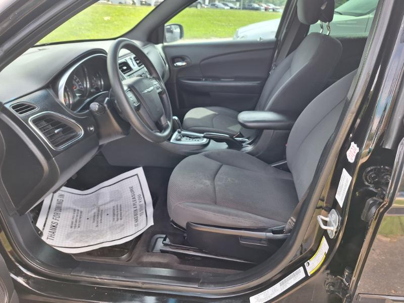 Chrysler 200 LX 2014