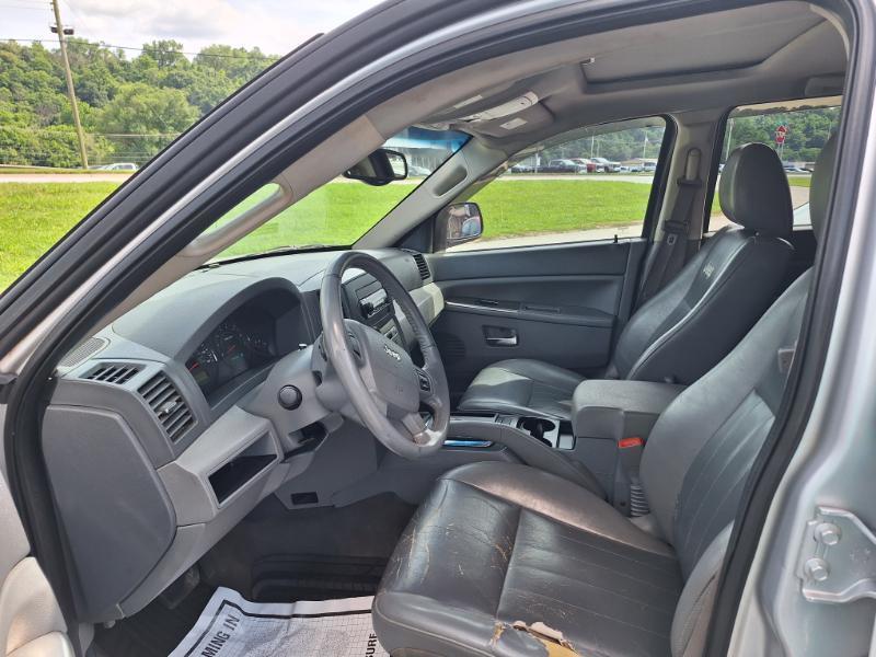 Jeep Grand Cherokee Laredo 4WD 2006