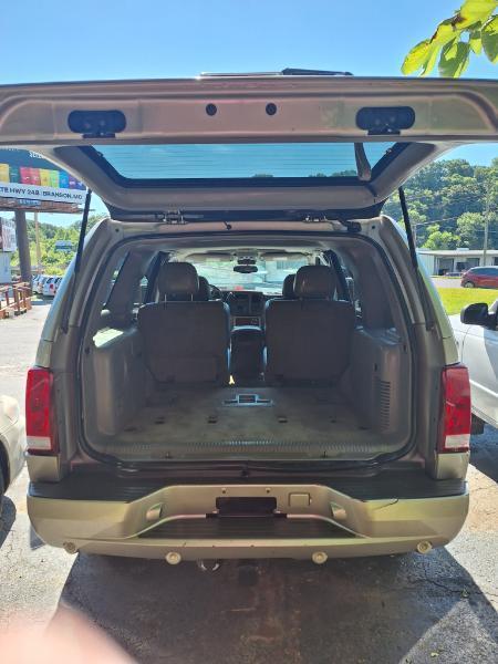 Cadillac Escalade AWD 2004