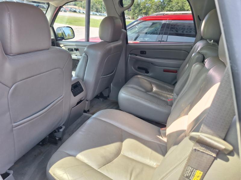 Chevrolet Tahoe 4WD 2004