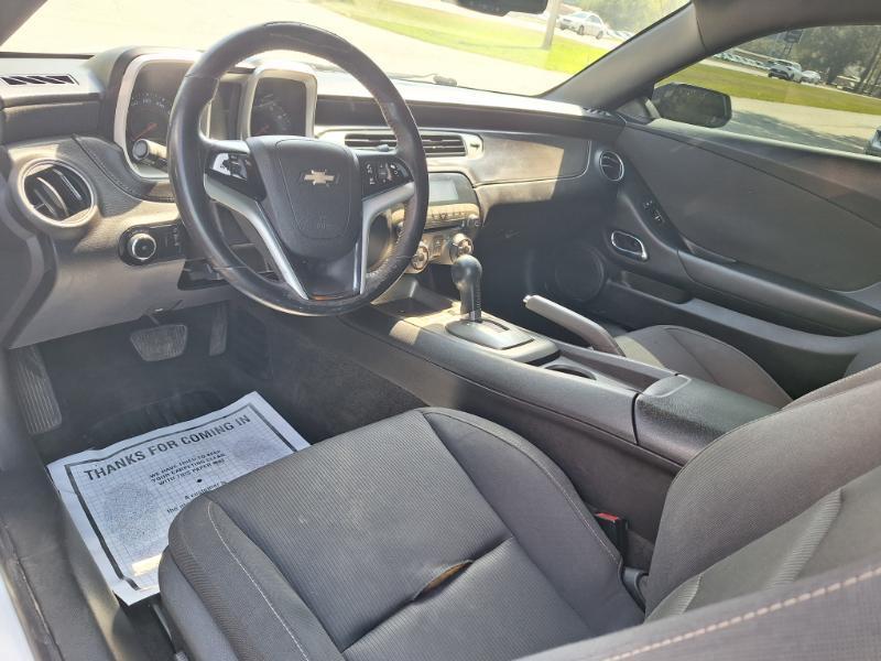 Chevrolet Camaro Coupe 1LT 2012