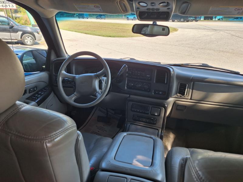 GMC Yukon Denali XL 2002