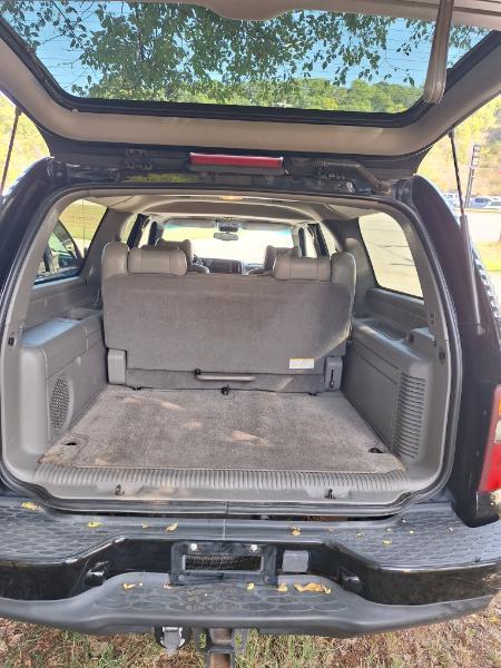 GMC Yukon Denali XL 2002