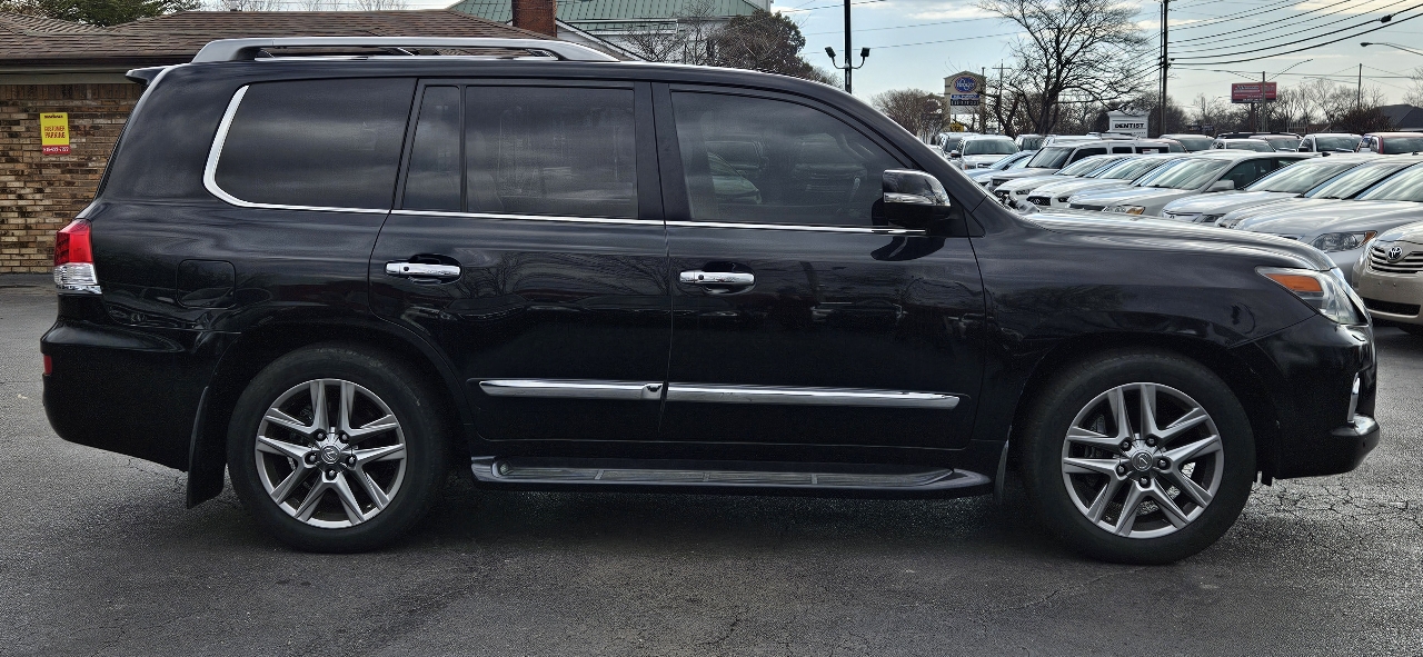 Lexus LX 570 4WD 4dr 2013