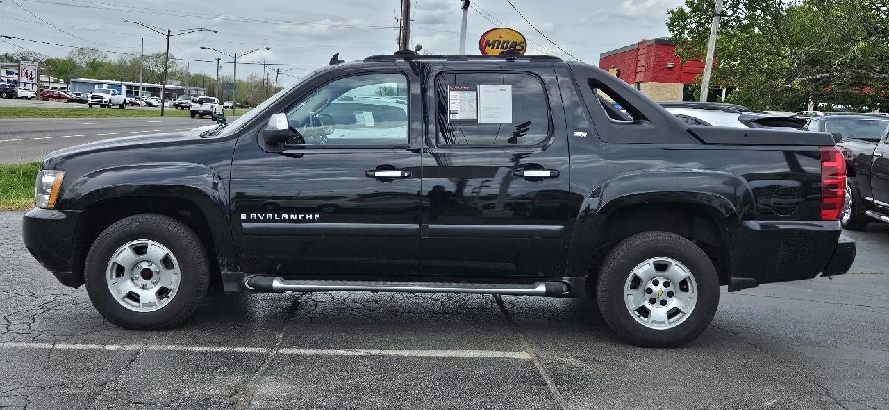 Chevrolet Avalanche 4WD Crew Cab 130" LT w/2LT 2007
