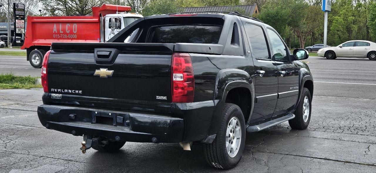 Chevrolet Avalanche 4WD Crew Cab 130" LT w/2LT 2007