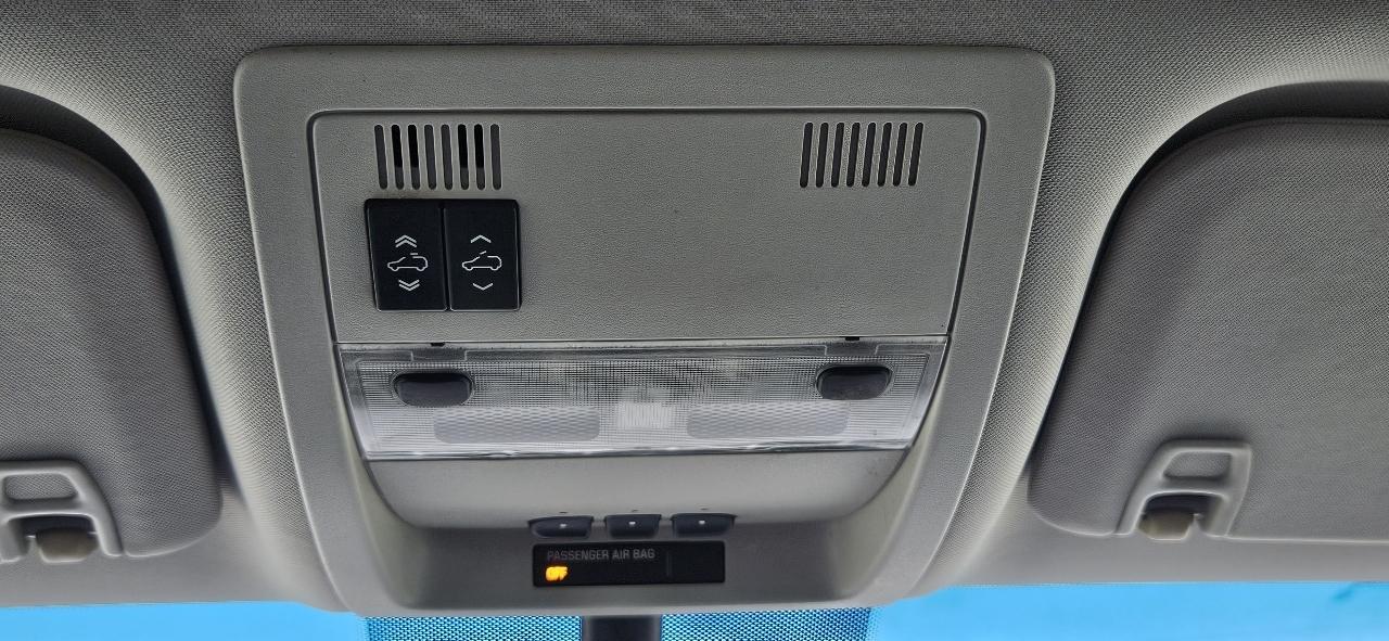 Chevrolet Avalanche 4WD Crew Cab 130" LT w/2LT 2007